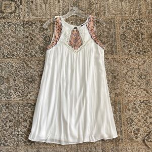 Embroidered dress with cutout detail